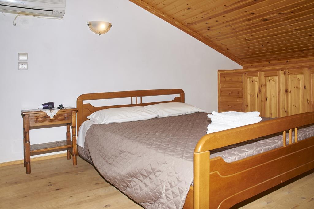 Athina Studios Simi Dış mekan fotoğraf